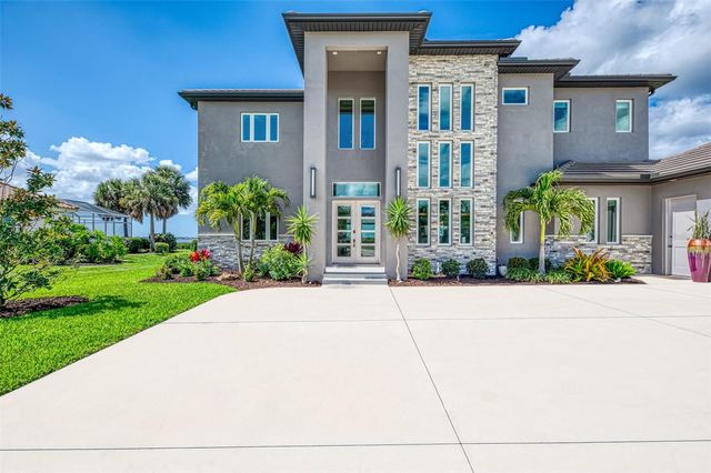 3051 RIVERSHORE LANE, Port Charlotte, FL 33953
