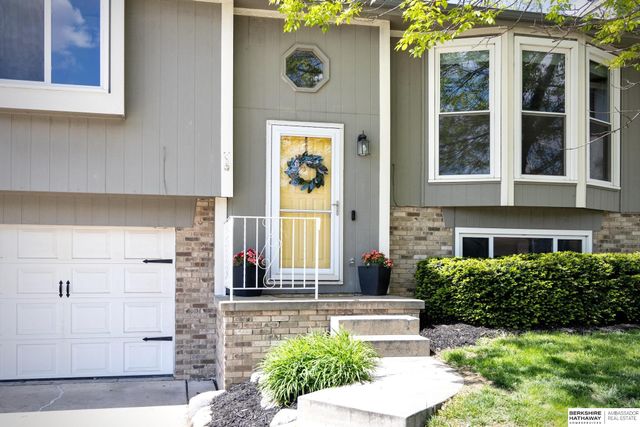 5110 N 126th Street, Omaha, NE 68164