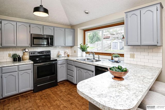 5110 N 126th Street, Omaha, NE 68164