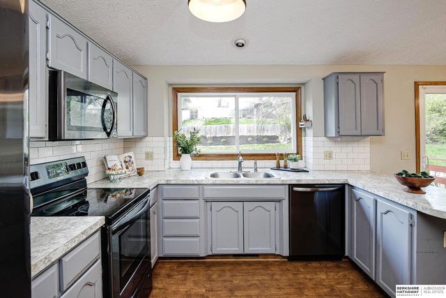 5110 N 126th Street, Omaha, NE 68164