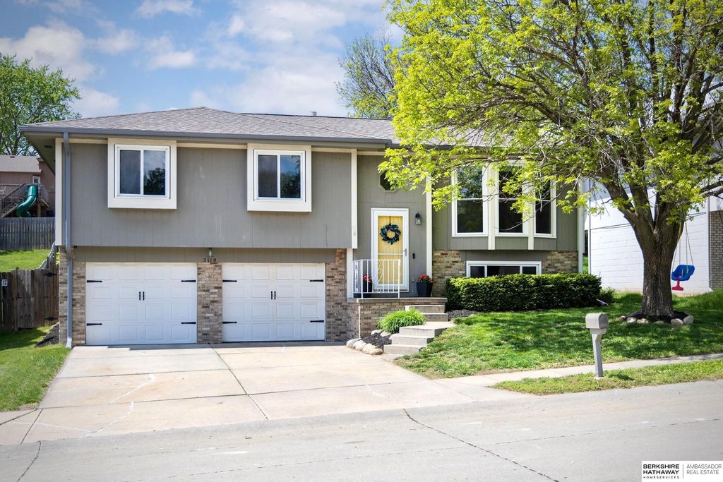 5110 N 126th Street, Omaha, NE 68164