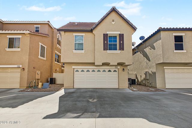 743 N PORT Drive, Gilbert, AZ 85233