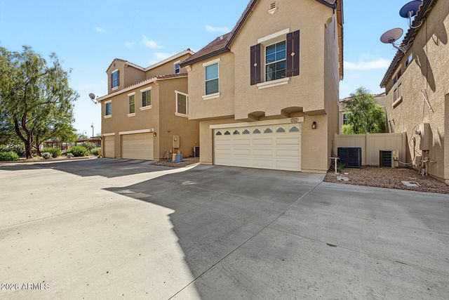 743 N PORT Drive, Gilbert, AZ 85233