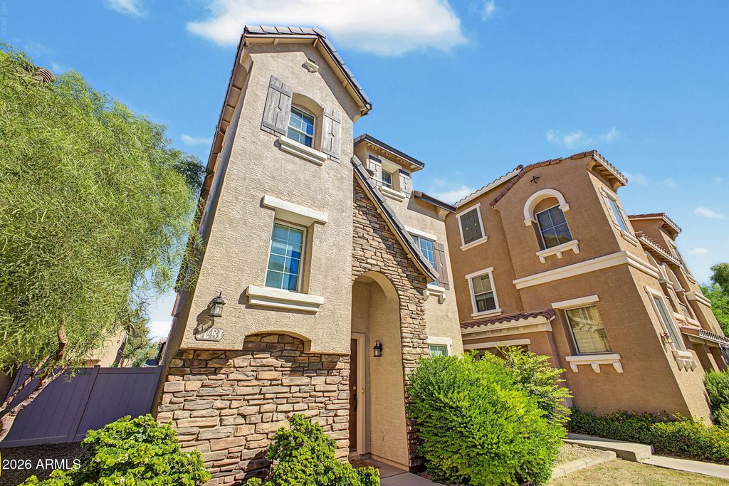 743 N PORT Drive, Gilbert, AZ 85233 — photo 5