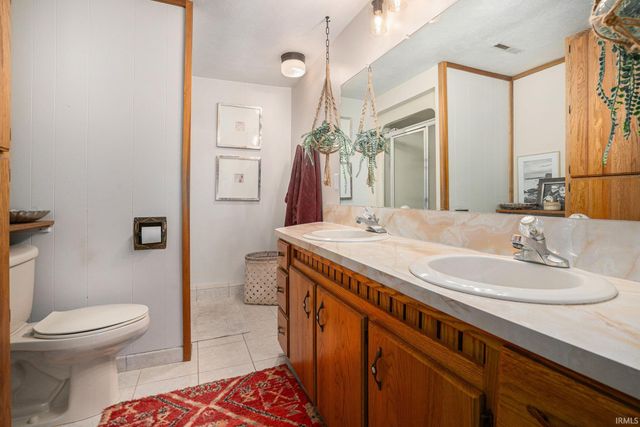 16015 County Road 4, Bristol, IN 46507