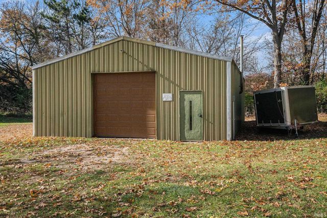 16015 County Road 4, Bristol, IN 46507