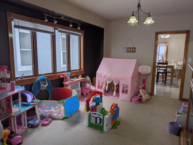 2621 S 30th STREET, Milwaukee, WI 53215