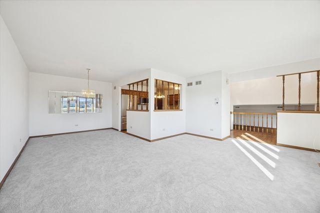 18230 Tennessee Lane 220, Orland Park, IL 60467