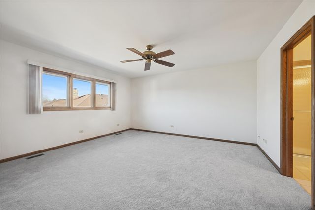 18230 Tennessee Lane 220, Orland Park, IL 60467