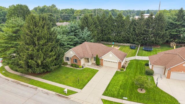 1923 Greenwood Drive, Goshen, IN 46526