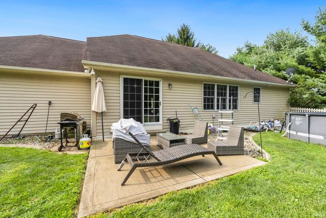 1923 Greenwood Drive, Goshen, IN 46526