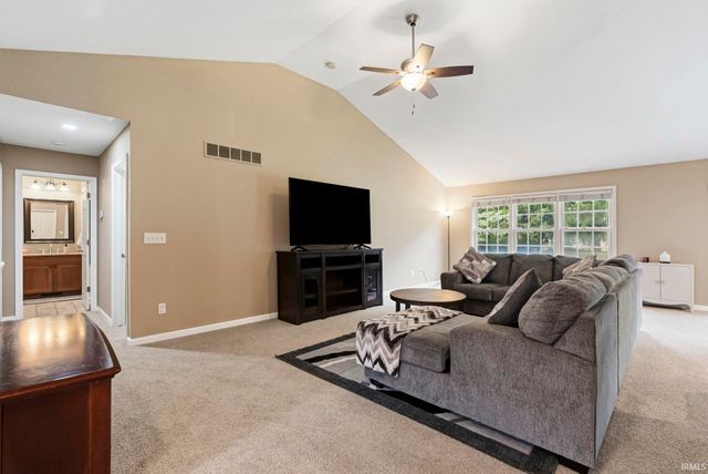 1923 Greenwood Drive, Goshen, IN 46526