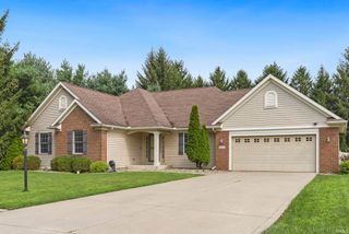 1923 Greenwood Drive, Goshen, IN 46526