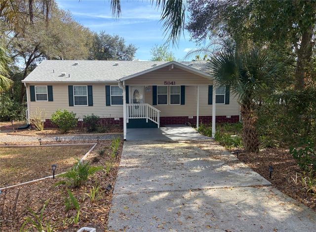 5841 SE 164TH AVENUE, Ocklawaha, FL 32179