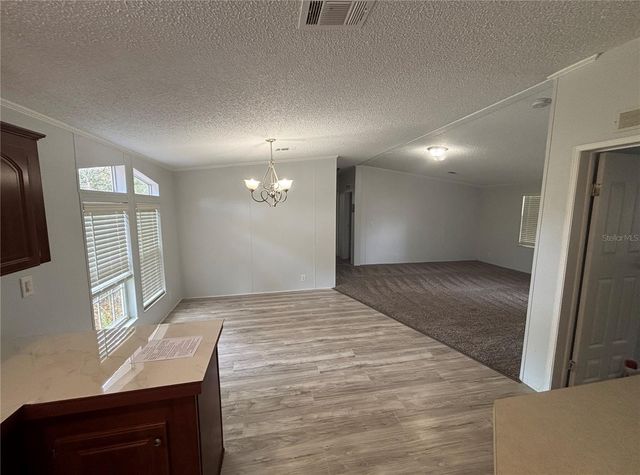 5841 SE 164TH AVENUE, Ocklawaha, FL 32179