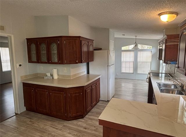 5841 SE 164TH AVENUE, Ocklawaha, FL 32179