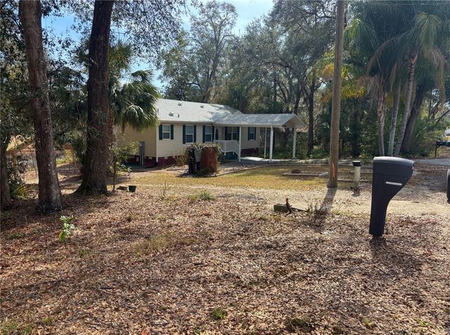 5841 SE 164TH AVENUE, Ocklawaha, FL 32179