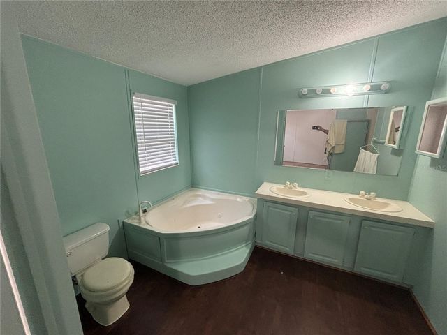 5841 SE 164TH AVENUE, Ocklawaha, FL 32179