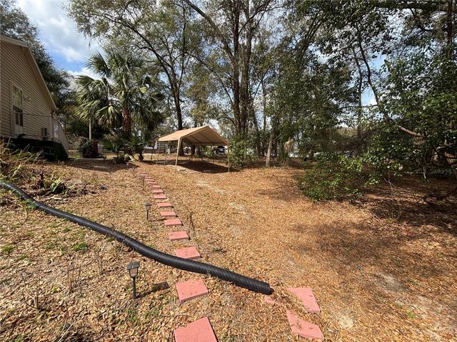 5841 SE 164TH AVENUE, Ocklawaha, FL 32179