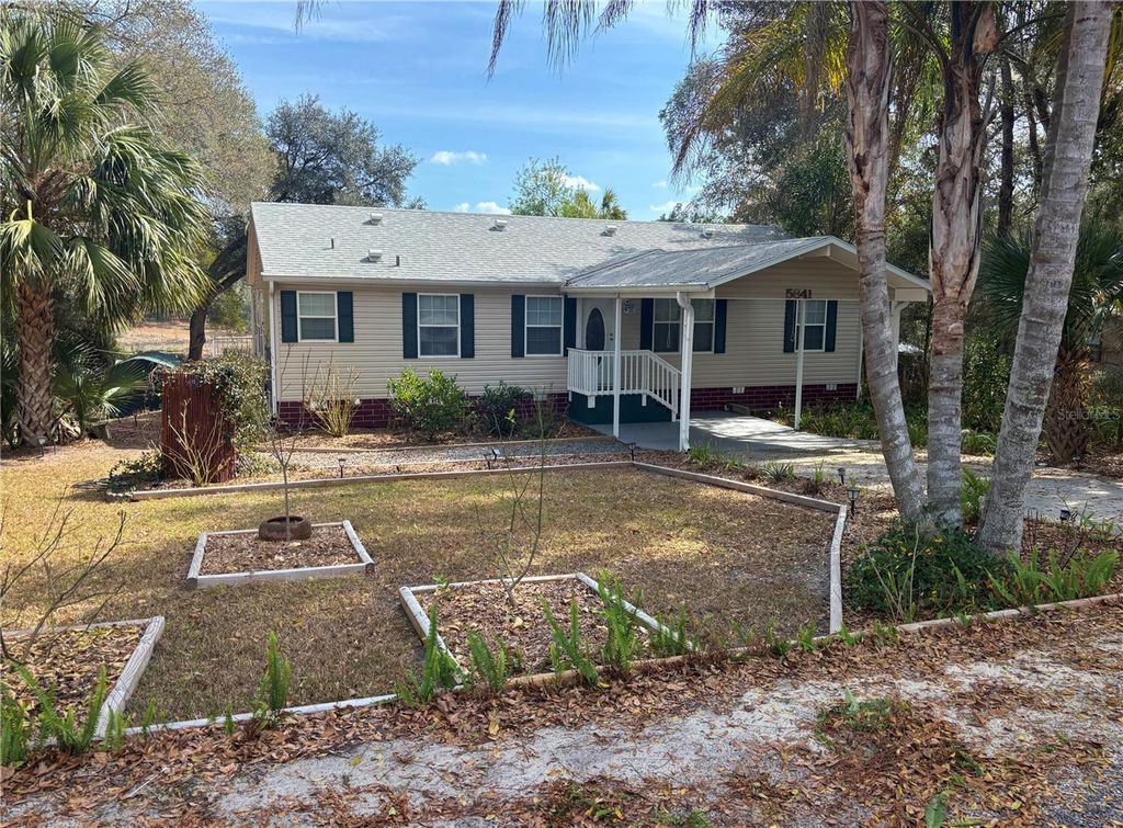 5841 SE 164TH AVENUE, Ocklawaha, FL 32179