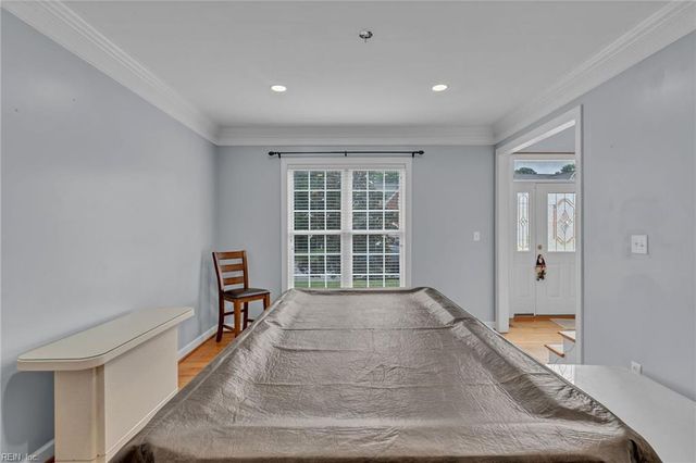 412 Brentmeade DR, Yorktown, VA 23693