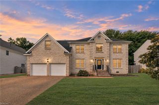 412 Brentmeade DR, Yorktown, VA 23693
