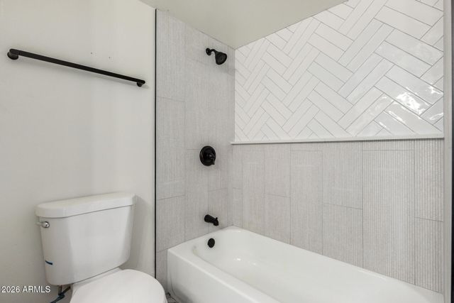 4848 N WOODMERE FAIRWAY -- 15, Scottsdale, AZ 85251