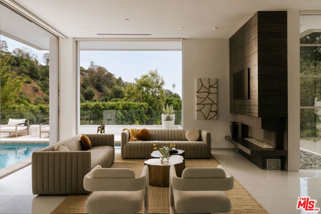 9311 Readcrest Drive, Beverly Hills, CA 90210 — photo 3