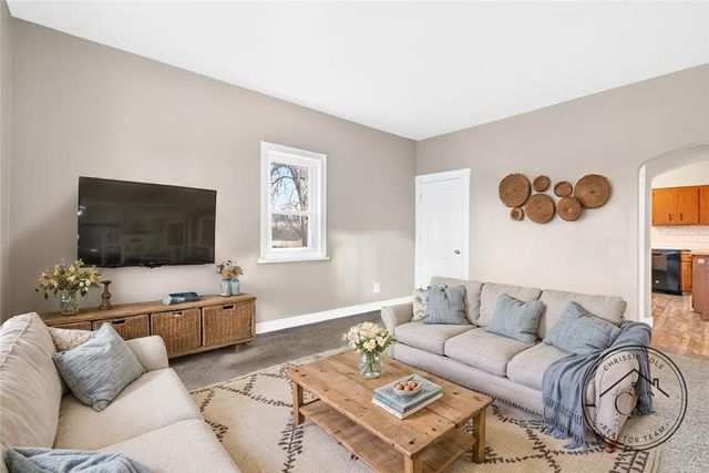 1107 Reeves Ave, Monessen, PA 15062