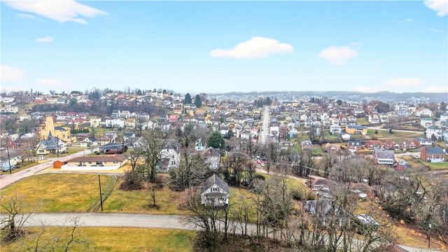 1107 Reeves Ave, Monessen, PA 15062