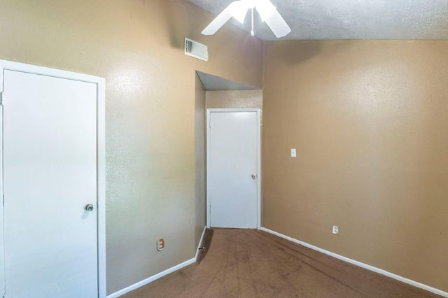 10811 Kentington Oak Drive, Humble, TX 77396