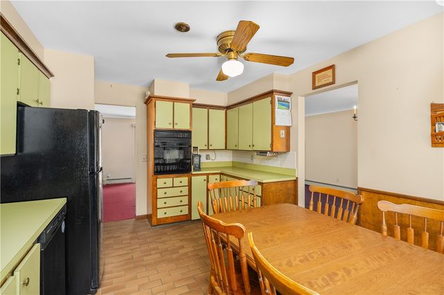 31 Harris Avenue, Lincoln, RI 02865