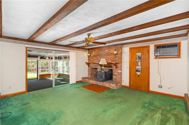 31 Harris Avenue, Lincoln, RI 02865