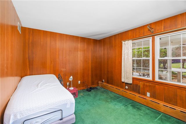31 Harris Avenue, Lincoln, RI 02865