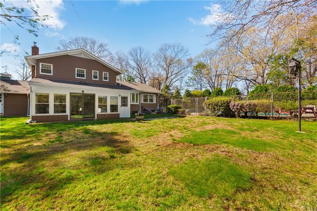 31 Harris Avenue, Lincoln, RI 02865