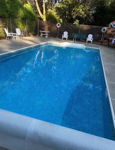 31 Harris Avenue, Lincoln, RI 02865