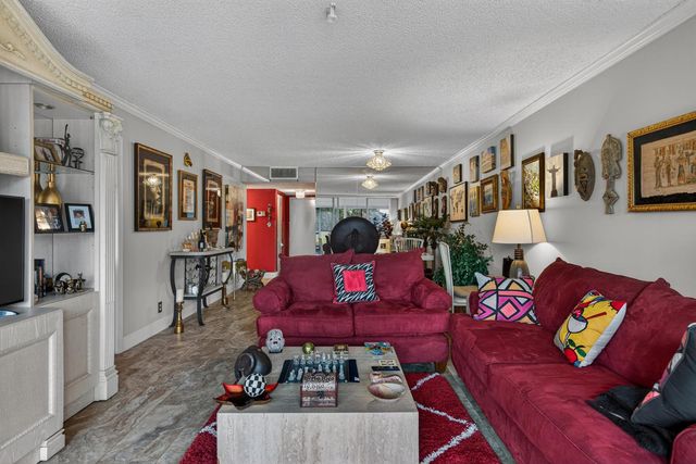 3671 Environ Boulevard 169, Lauderhill, FL 33319