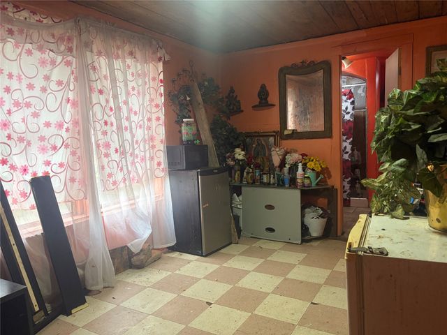 4029 Avenue M, Fort Worth, TX 76105