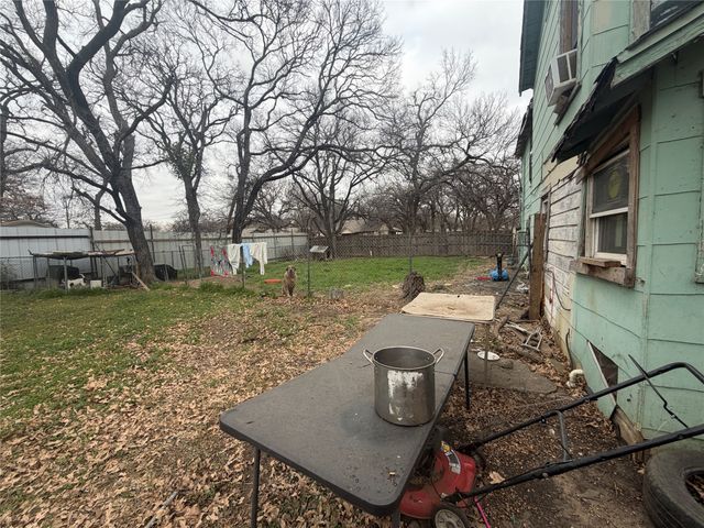 4029 Avenue M, Fort Worth, TX 76105