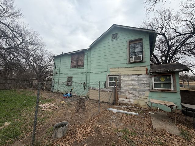 4029 Avenue M, Fort Worth, TX 76105