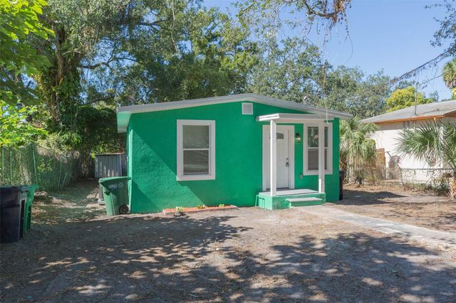 8204 N 10TH, Tampa, FL 33604