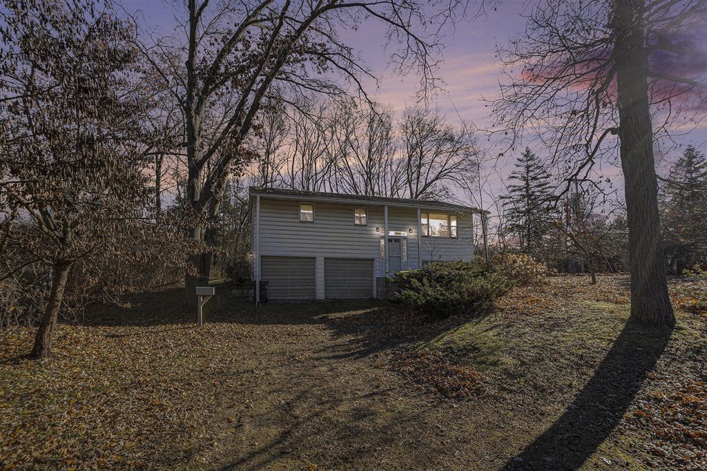 15313 Doster Road, Plainwell, MI 49080