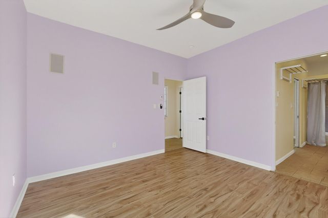 9709 Coneflower Drive NW, Albuquerque, NM 87114