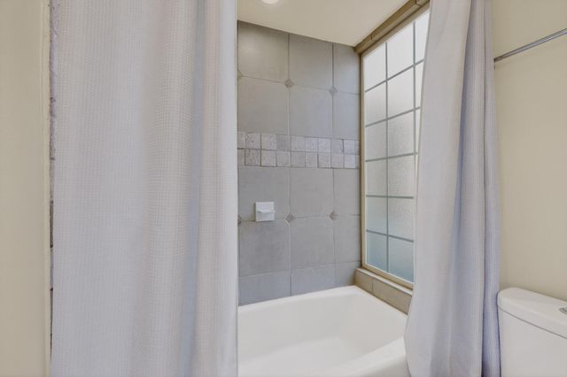 9709 Coneflower Drive NW, Albuquerque, NM 87114