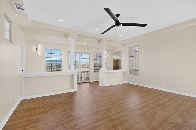 9709 Coneflower Drive NW, Albuquerque, NM 87114