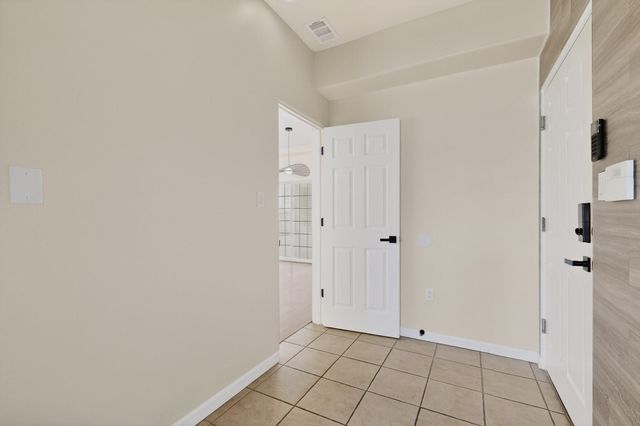 9709 Coneflower Drive NW, Albuquerque, NM 87114