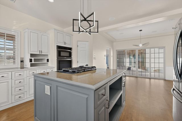 9709 Coneflower Drive NW, Albuquerque, NM 87114