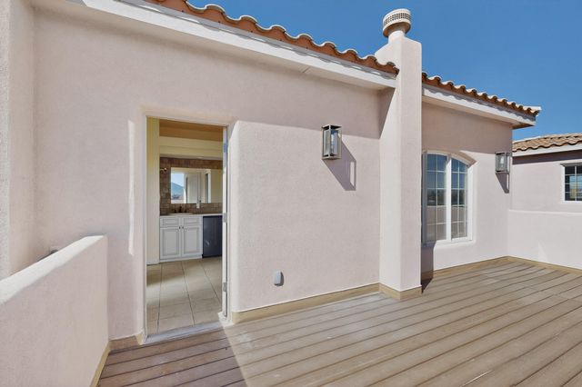 9709 Coneflower Drive NW, Albuquerque, NM 87114