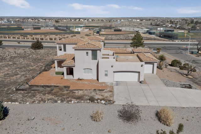 9709 Coneflower Drive NW, Albuquerque, NM 87114