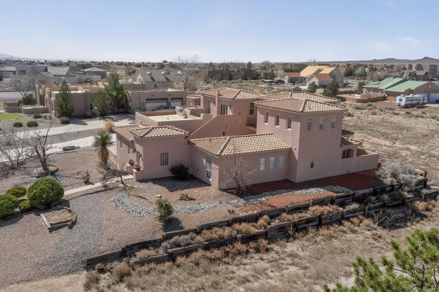 9709 Coneflower Drive NW, Albuquerque, NM 87114